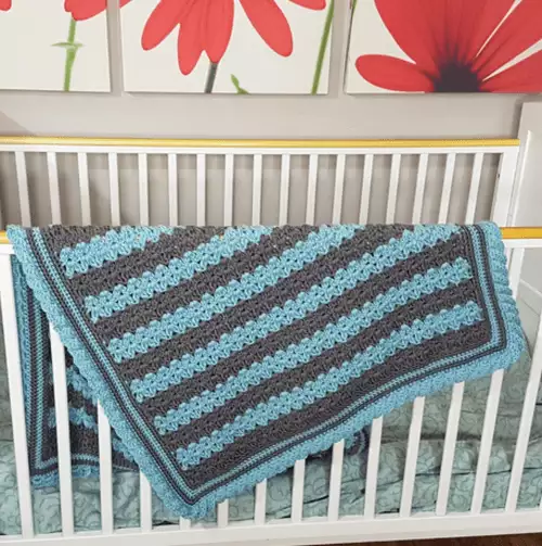 Stripes and Ruffles Baby Blanket - Free Crochet Pattern