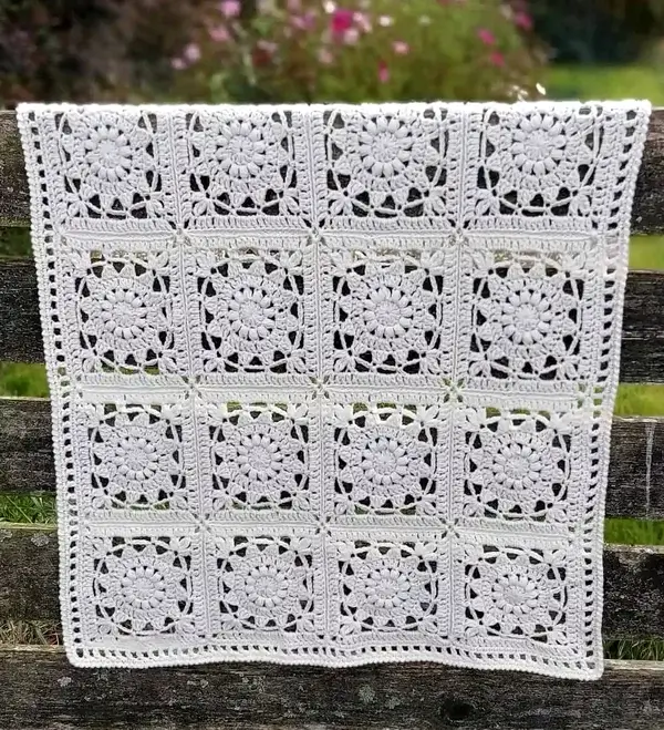 White Crochet Flower Blanket Pattern