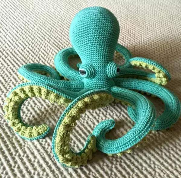 Crochet octopus free pattern