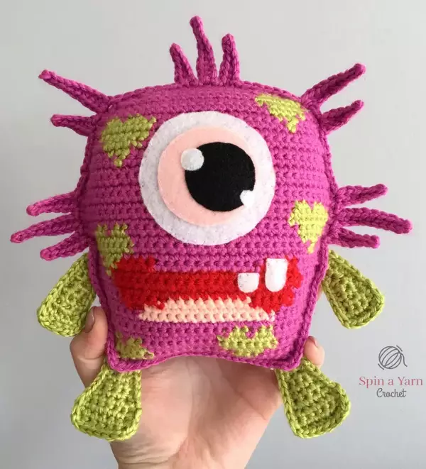 Blinky Love Monster Crochet Pattern