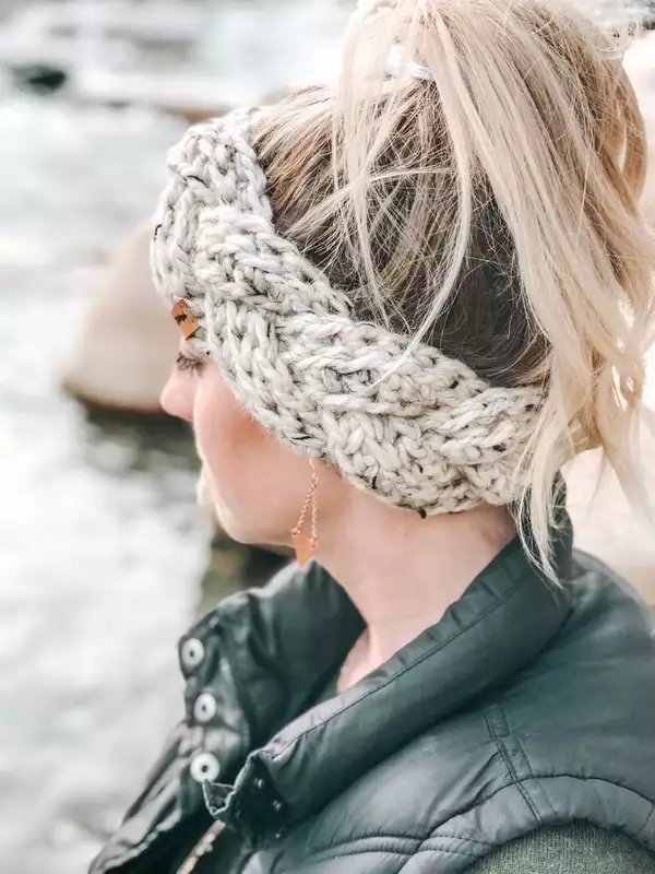 Braided Chunky Headband Crochet Pattern