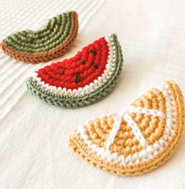 Crochet Fruity Brooches Pattern