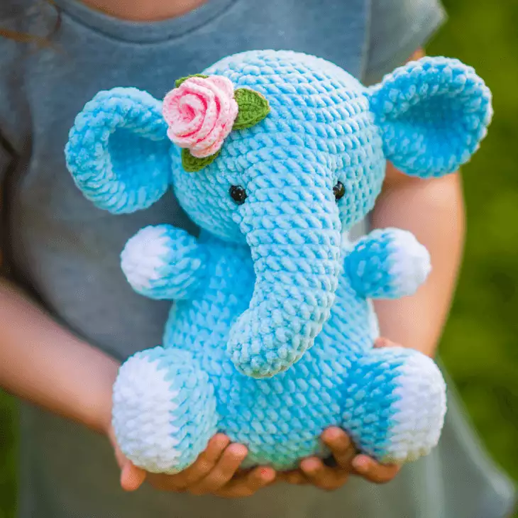 Elephant with flower