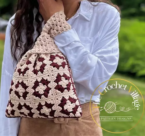 Granny Square Knot Bag Crochet Pattern