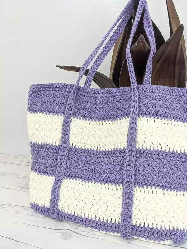 Largo Tote Bag Free Crochet Pattern