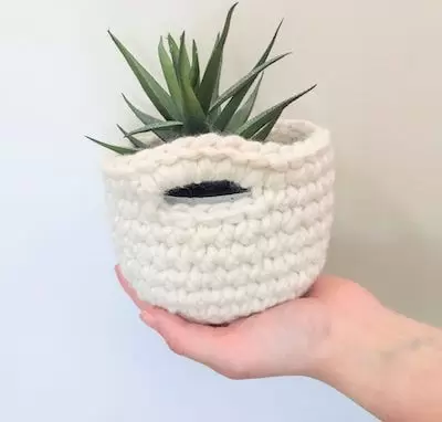 Quick Crochet Mini Basket Pattern