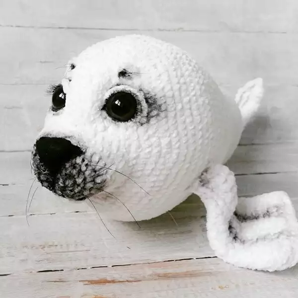 Sammy the seal crochet