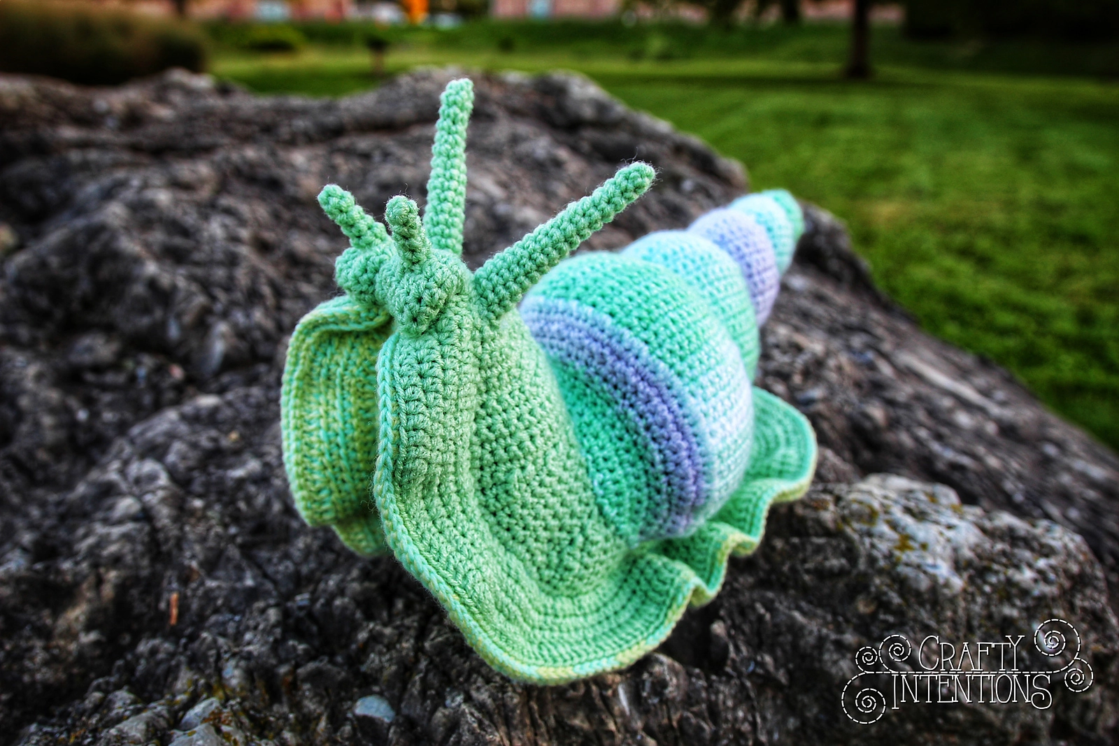 Giant Snail Amigurumi Crochet Pattern » Weave Crochet