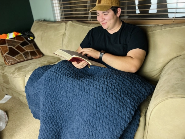 Men’s Jumbo Crochet Blanket Pattern