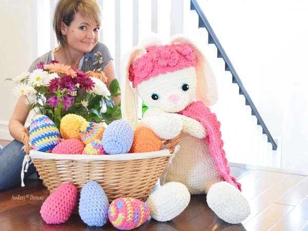 Sunny, The Big Easter Bunny Crochet Pattern