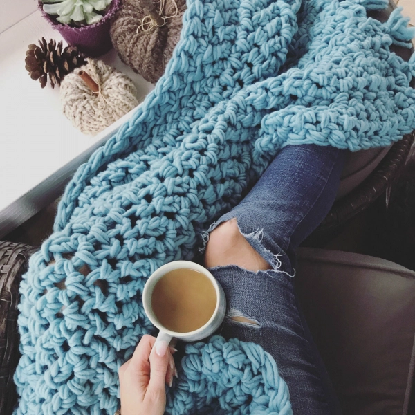 Super Bulky Herringbone Crochet Blanket Pattern