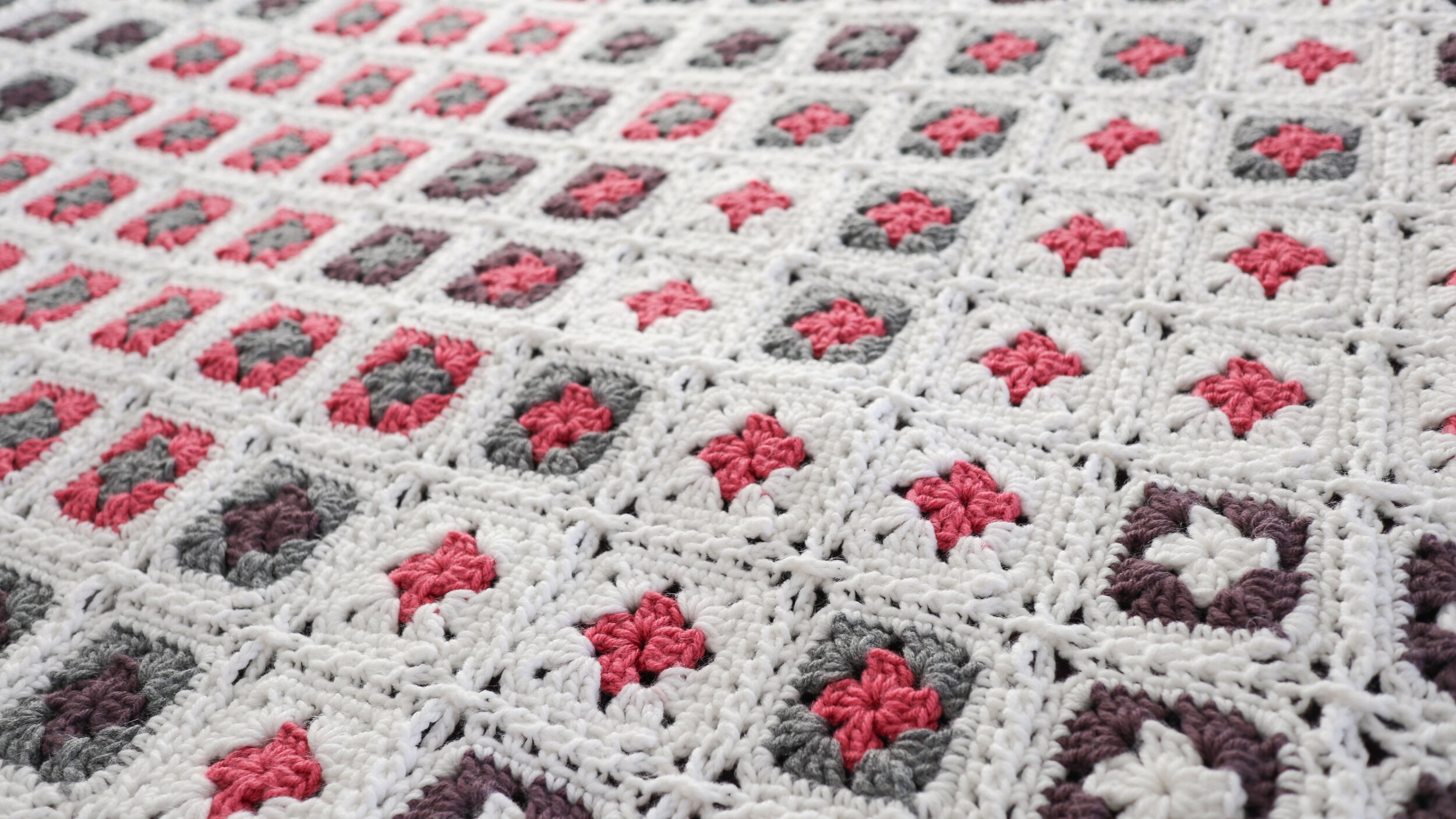 Adding Up Memories Temperature Blanket Crochet Pattern » Weave Crochet