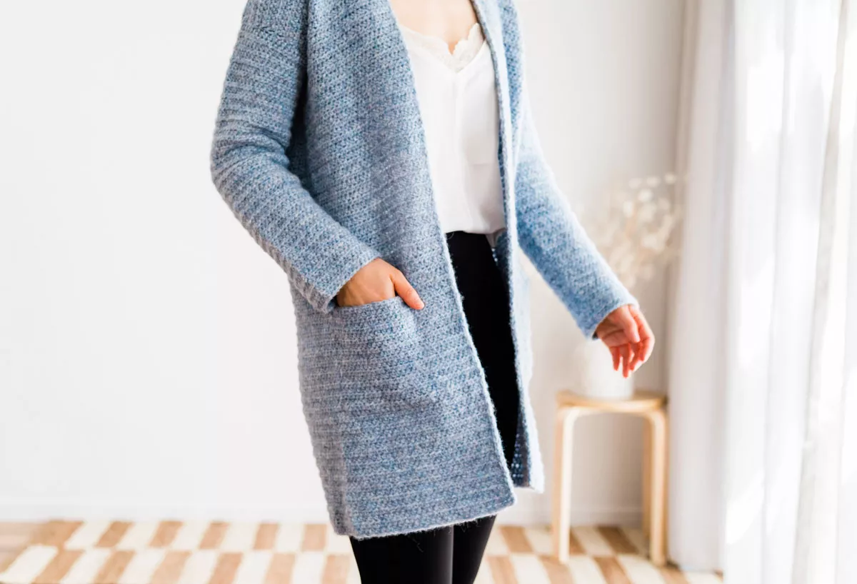 CARDIGAN WITH HIDDEN POCKETS » Weave Crochet
