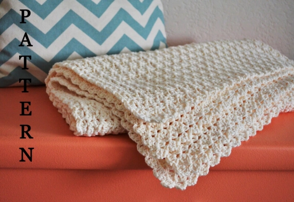 Simple Scallop Crochet Baby Boy Blanket