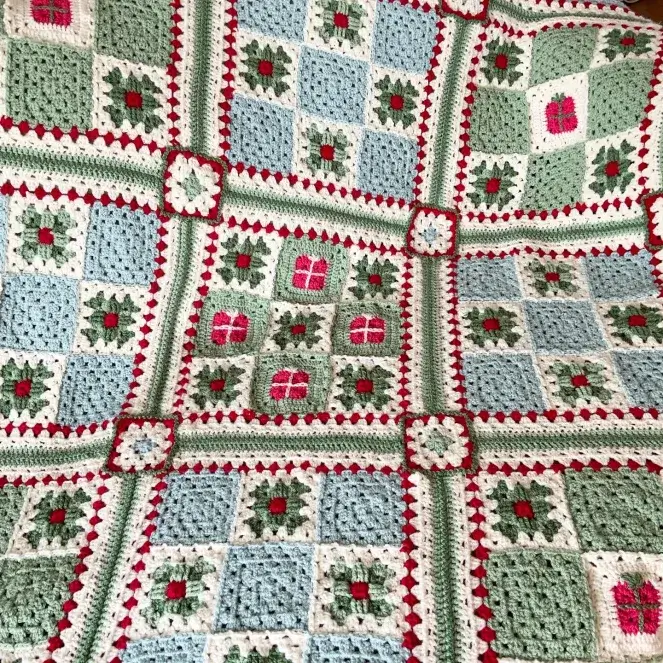The Noel Nine Patch Blanket