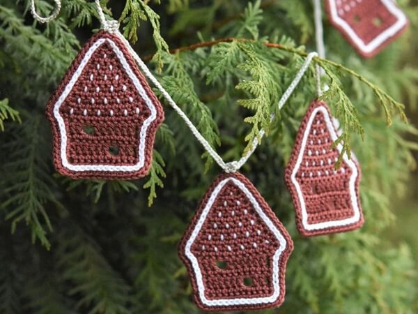 Christmas Gingerbread House Ornament