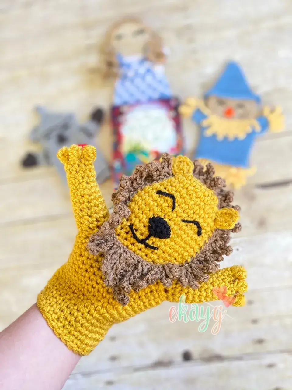 Cowardly Lion Hand Puppet