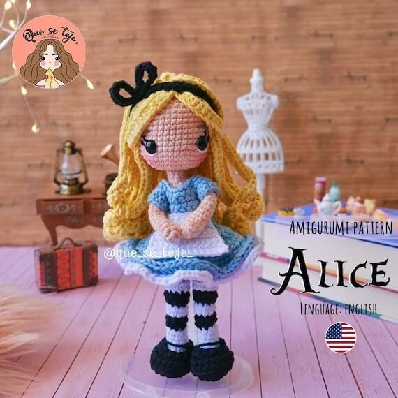 Alice in Wonderland Amigurumi