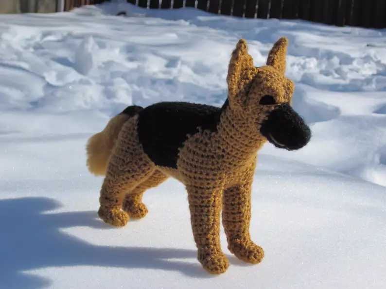 German Shepherd PDF Crochet Pattern