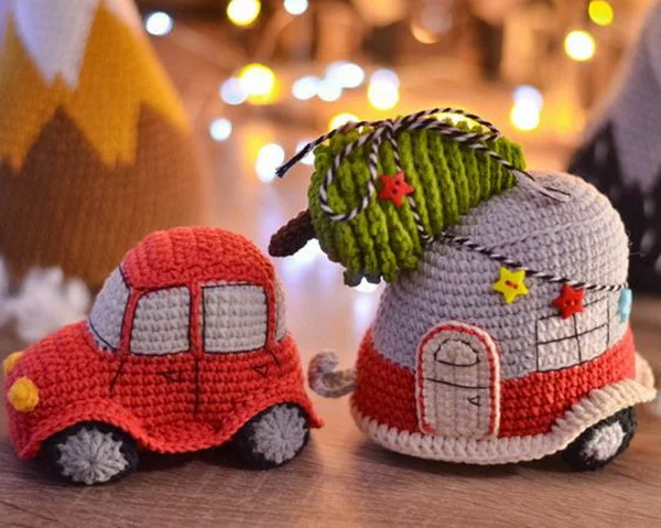 Crochet Car & Christmas Tree