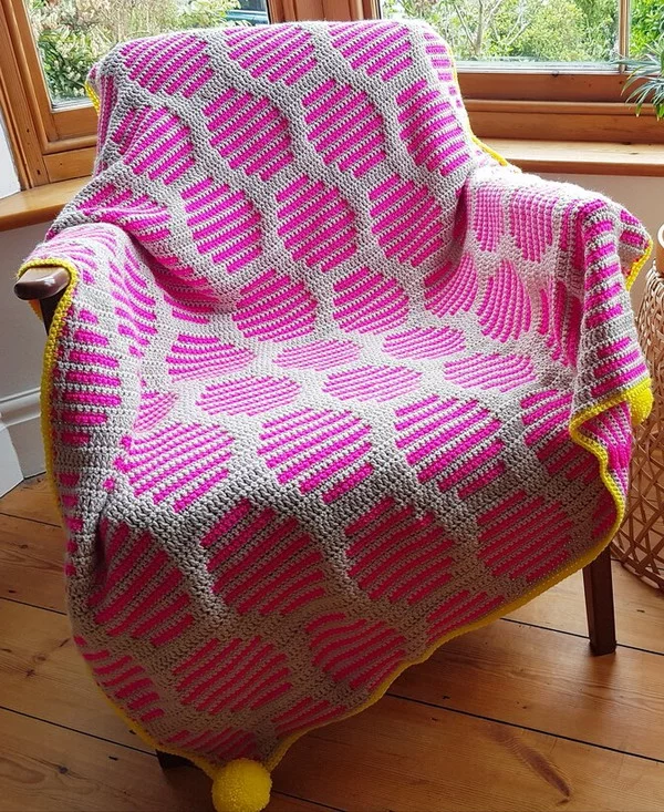 Neon Fizz Throw