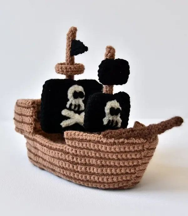 Pirate Boat Amigurumi