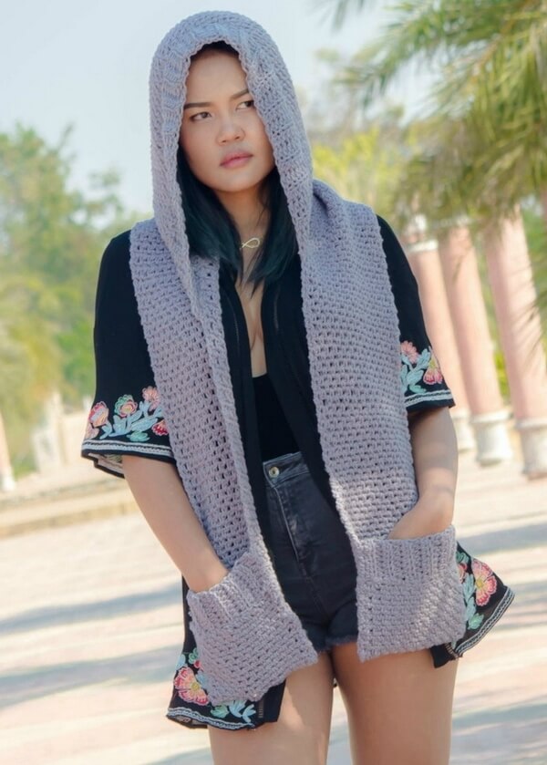 Chloe Hooded Pocket Scarf