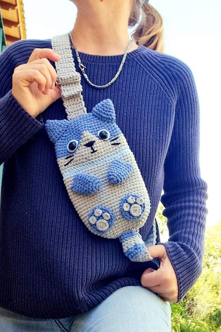 Finished crocheted cell phone case cat, shoulder bag, bag with belt, crochet bag, 23×13 cm, cotton