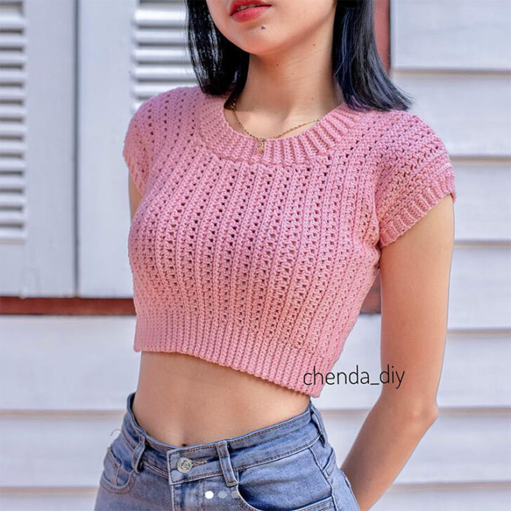 Easy Crochet Ribbed Crop Top