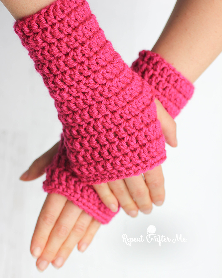 50-Minute Fingerless Gloves