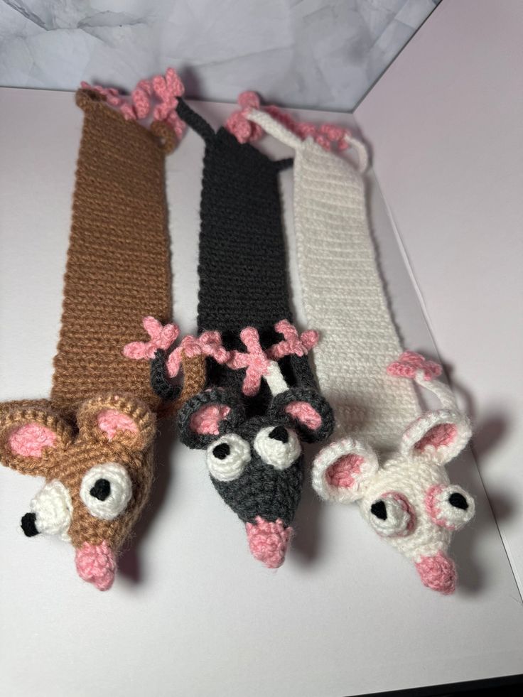 Amigurumi Rat Book-mark