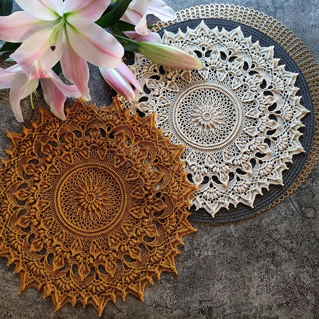 Crochet Doily Lily Round