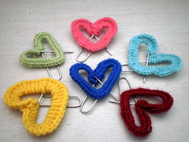 Crochet Heart Paperclip Book-mark