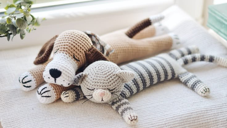 Crochet Sleepy Dog Pattern, Dog Amigurumi Tutorial PDF