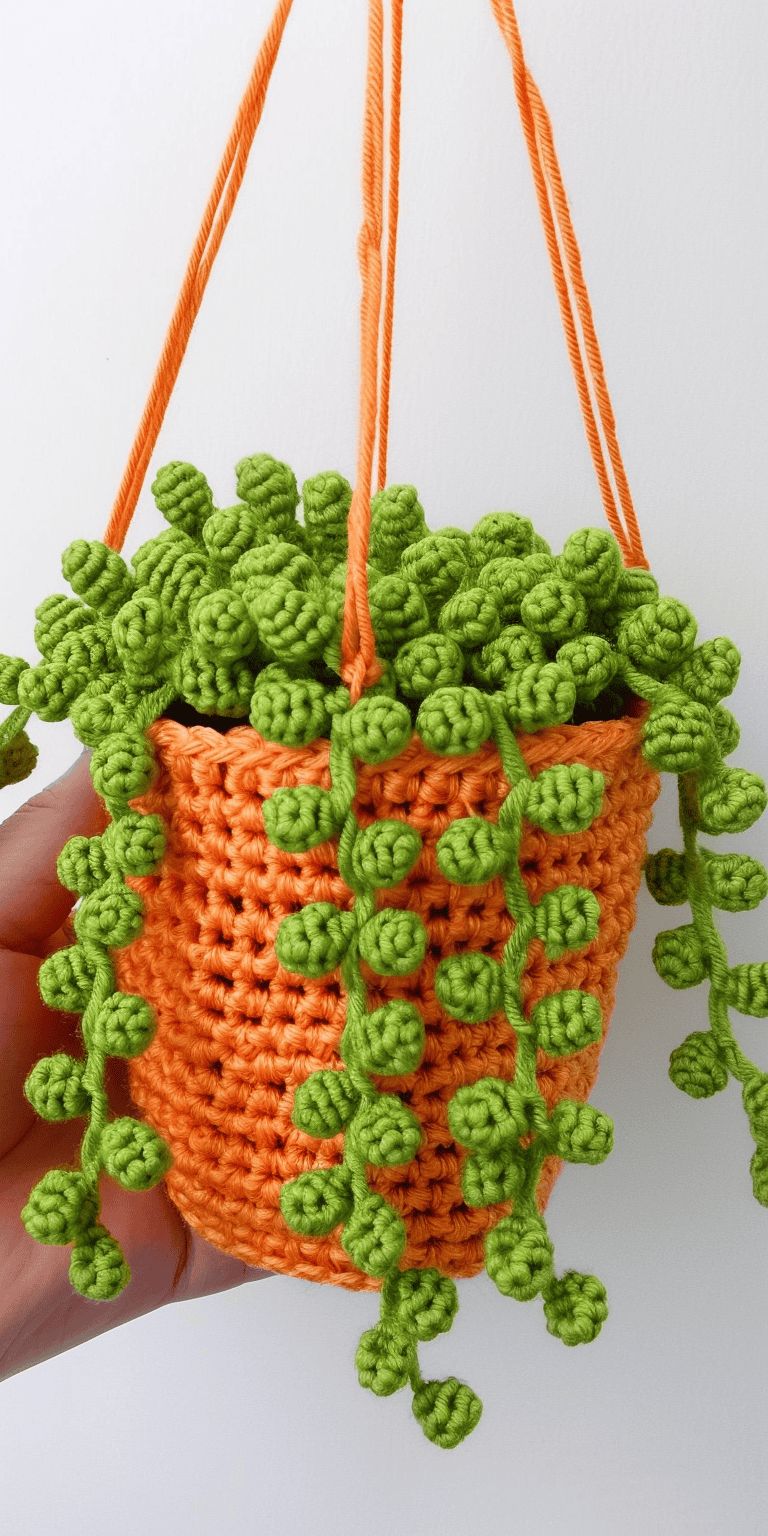 Easy Amigurumi String of Pearls Pattern