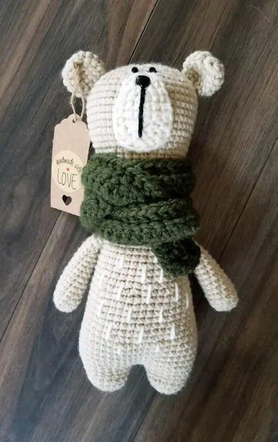 Oliver the Bear Free Amigurumi Crochet Pattern