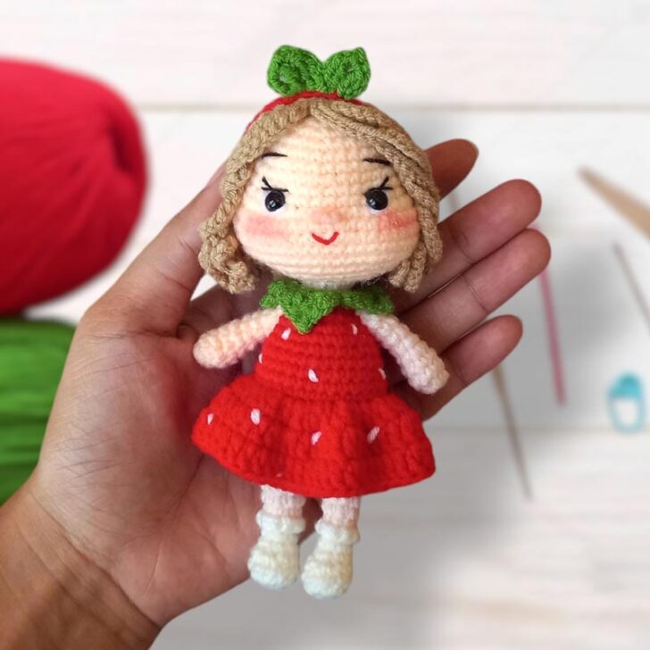 Amigurumi Strawberry Girl