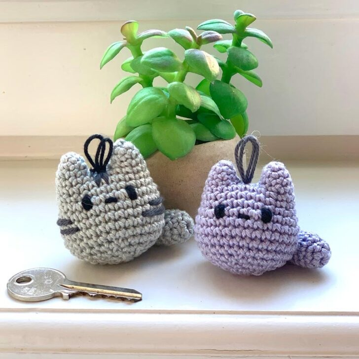 Cute Amigurumi Cat Keychain