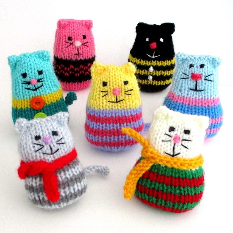 Every Day Is Caturday With These Super Cute Kitty Pocket Pals – They Knit Up Quick