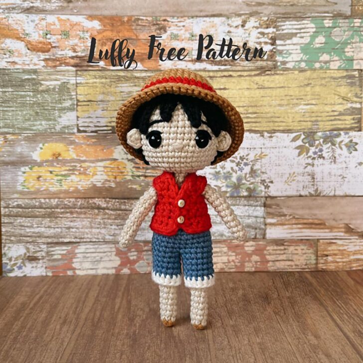 Luffy, One Piece Crochet Doll