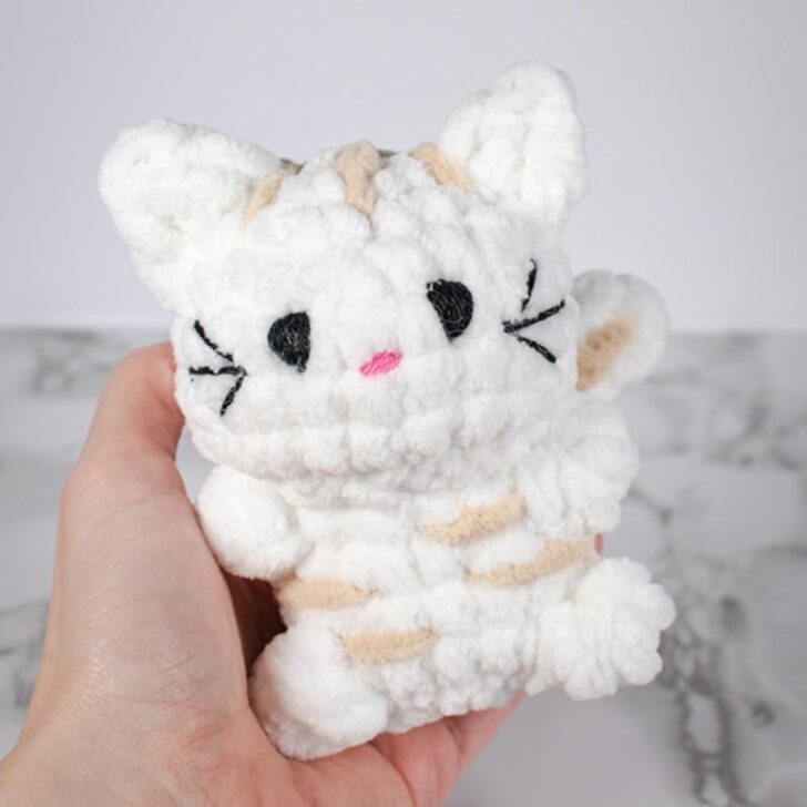 No-sew Kitty Cat Amigurumi