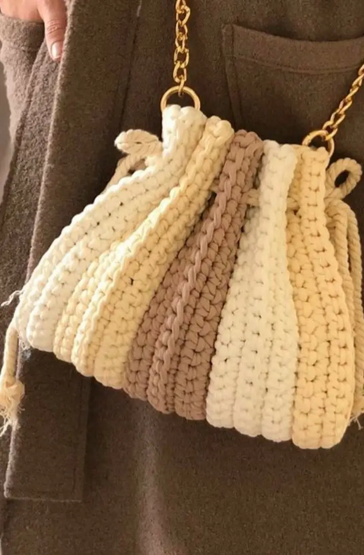 Crochet Pleats Bag Tutorial