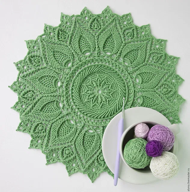 Ulita Doily