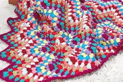 Throw-back Granny Chevron Free Crochet Pattern