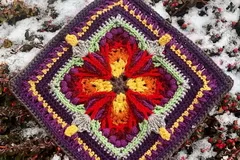 Lady of the Lake 12″ Square Pattern