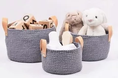 Baskets with leather straps Free Pattern