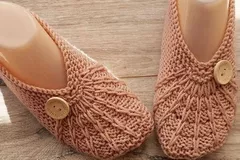 Slippers to any size Free Pattern