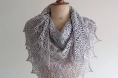 Echo Flower Shawl Free Knitting Pattern