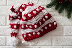 Bobbles and Stripes Santa Hat Free Pattern