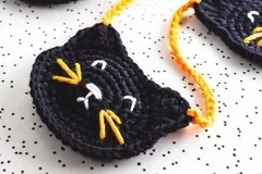 Black Cat Garland Free Crochet Pattern